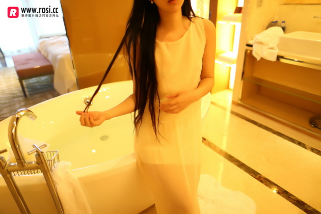 [ROSIд]2017.06.24 NO.2026[40+1P22M]